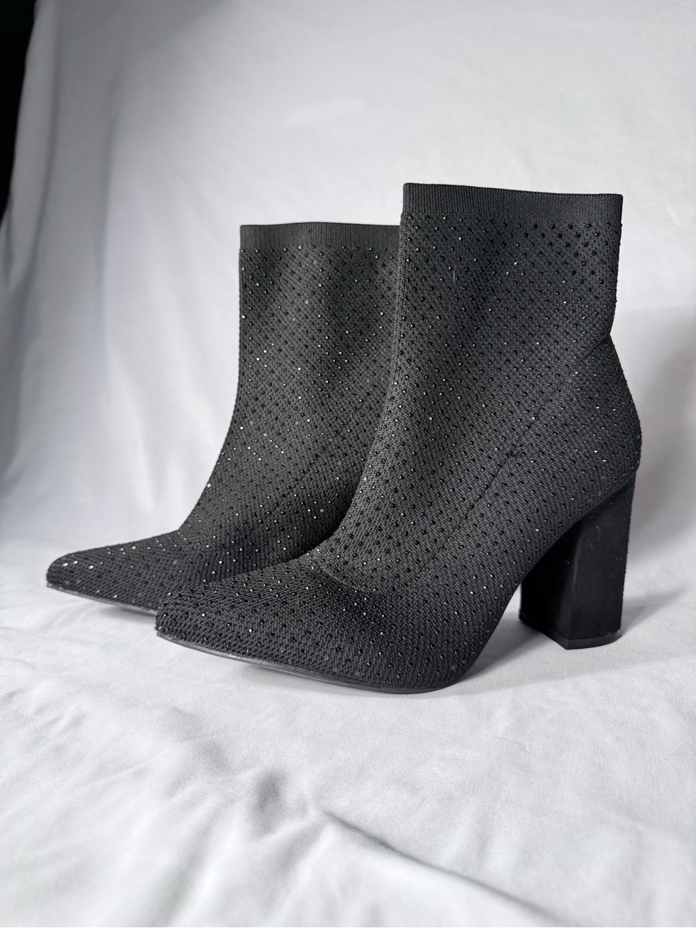 MIA Black Stretch Knit Pointed Toe Ankle Booties with Block Heel
